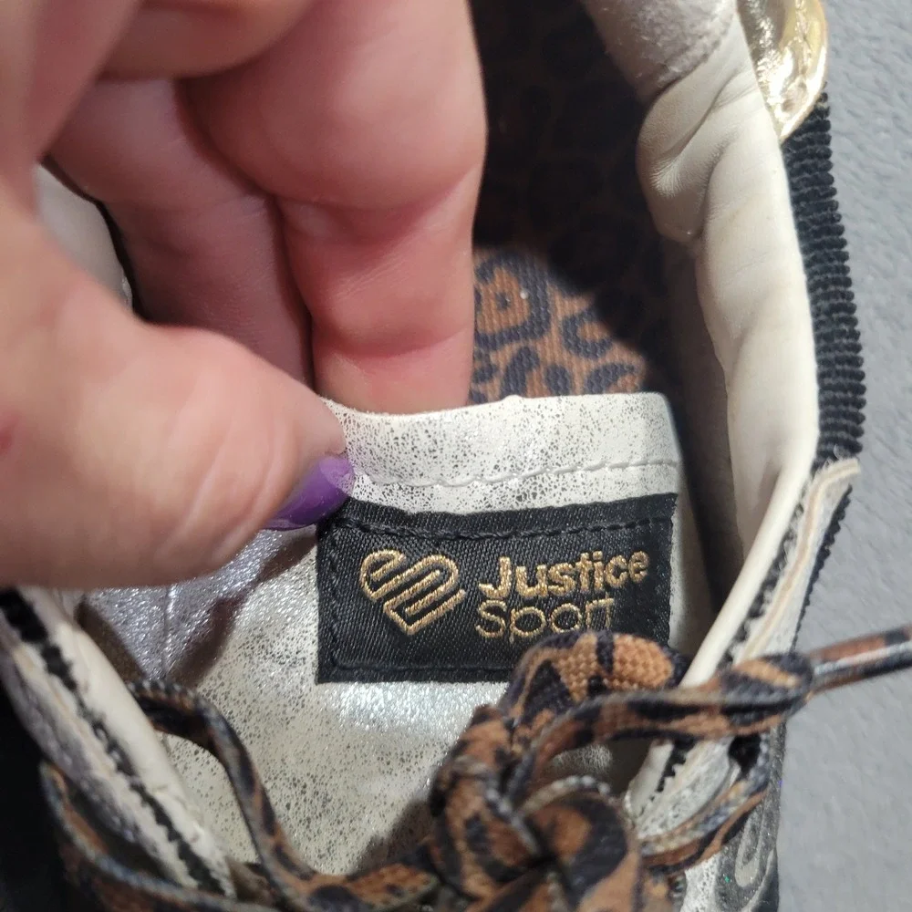 Justice Sport Sneakers Girls‎ Size 3 Black Gold Silver Leopard Print Heart GMJU4